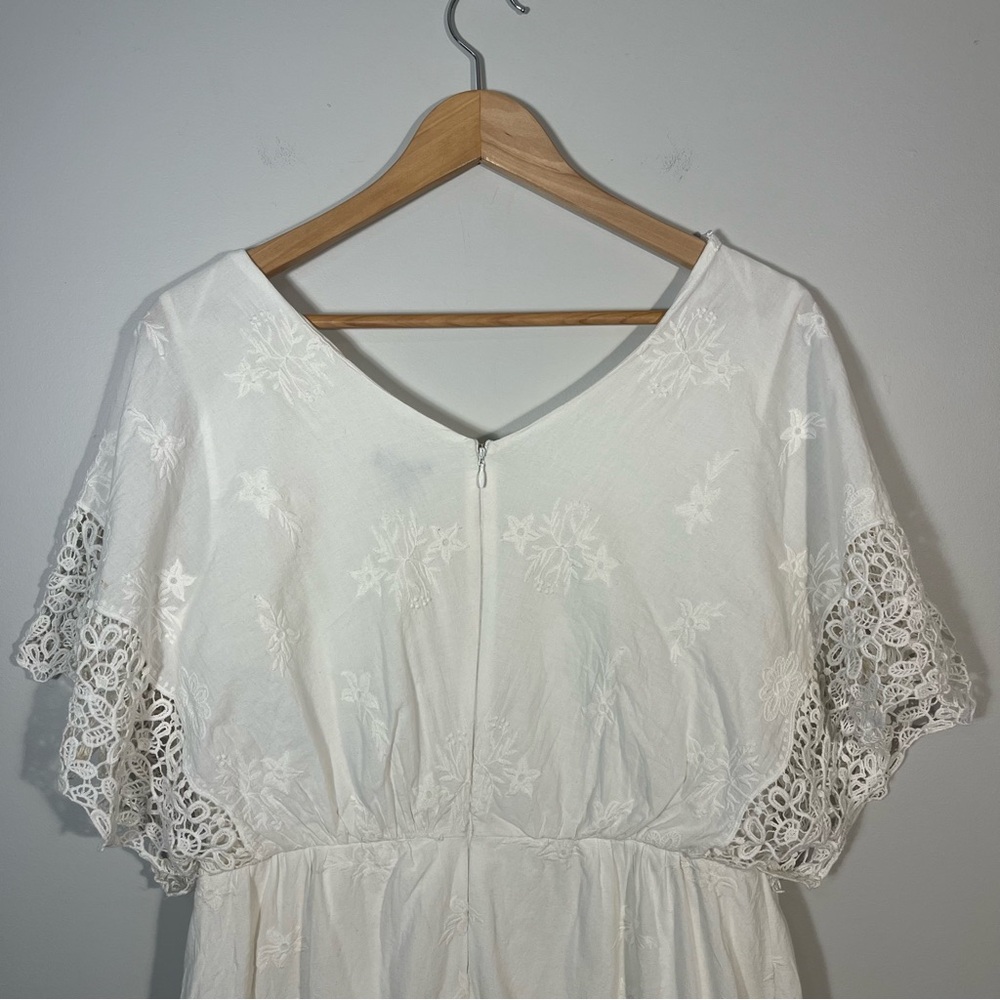 Ann Taylor White Eyelet Lace V-Neck Dress - Picture 7 of 9